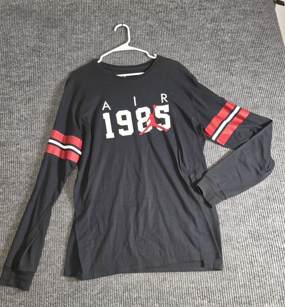 Retro Nike Jordan AIR 1985 Long Sleeve Black Arm Strip Size XL